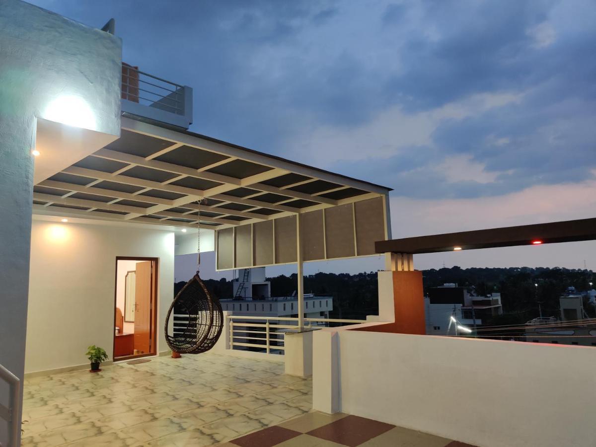 Skyhouse Homestay Maisúr Exteriér fotografie